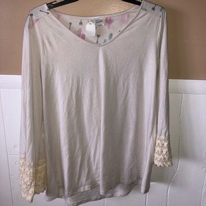 NWT Size Large shirt